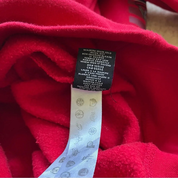 Ultra Game Unisex Adult NBA Chicago Bulls Red Pullover Hoodie - Size S - GUC* - Picture 5 of 10